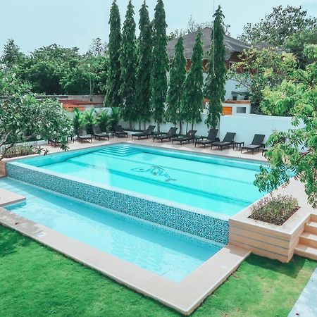 Liquid Dive Resort داوين المظهر الخارجي الصورة